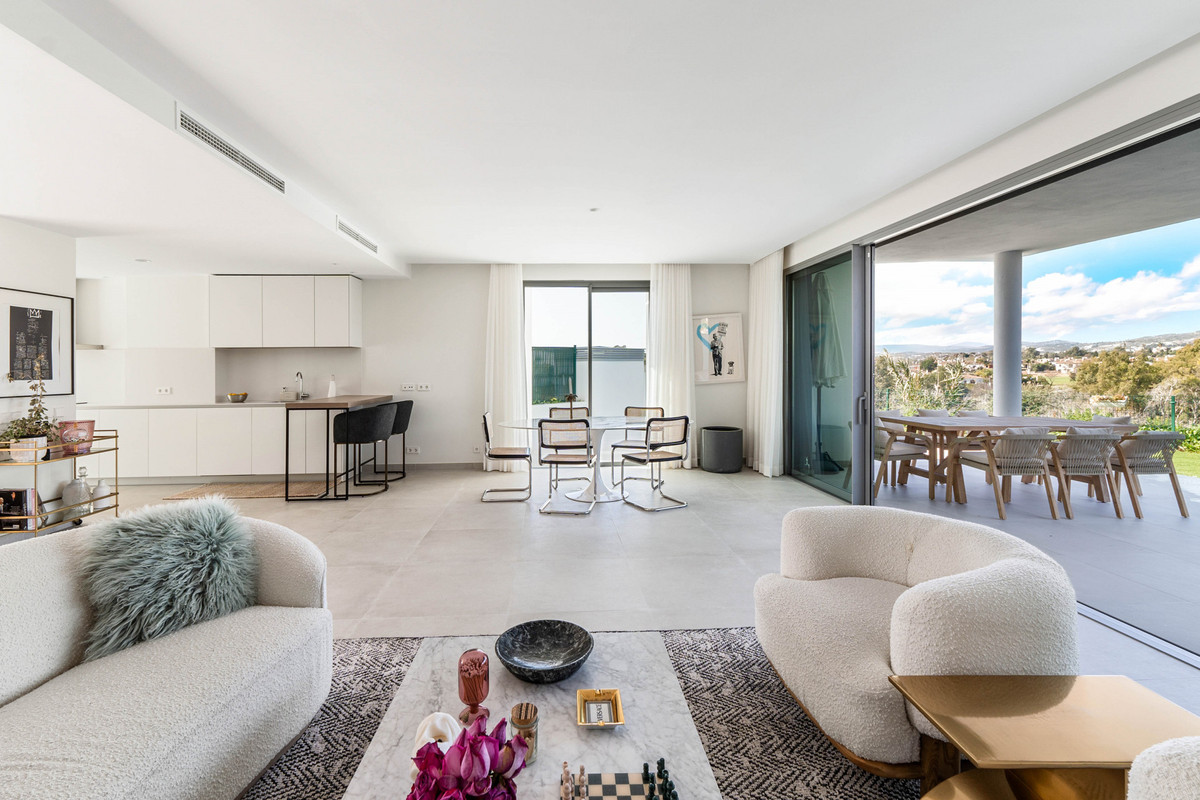 Image 37: semi-detached house For sale, San Pedro de Alcántara, €1,295,000 [HFM-CL10156]