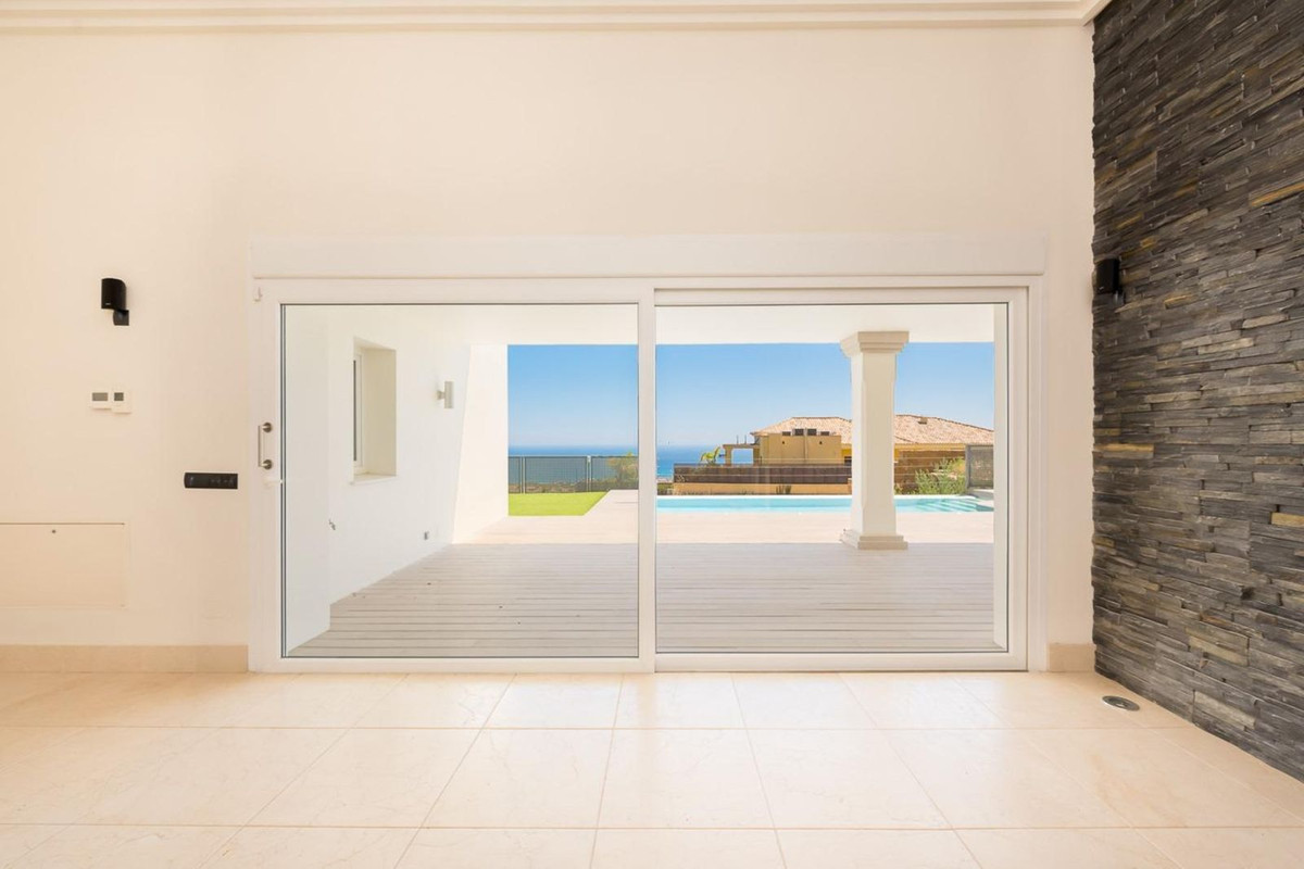 Image 24: villa - chalet For sale, Mijas, €1,400,000 [HFM-CL10155]