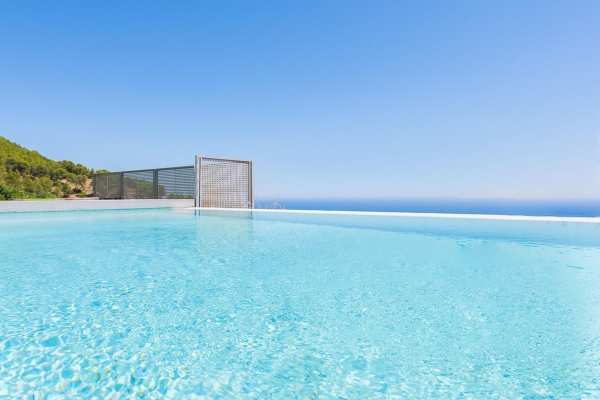 Image 24: villa - chalet For sale, Mijas, €1,400,000 [HFM-CL10155]