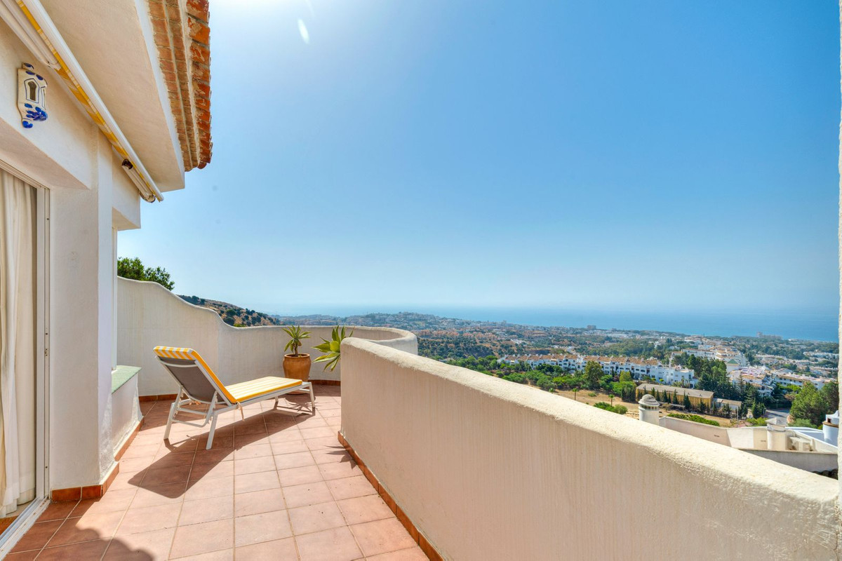 Image 20: penthouse duplex For sale, Mijas Costa, €299,000 [HFM-CL10152]