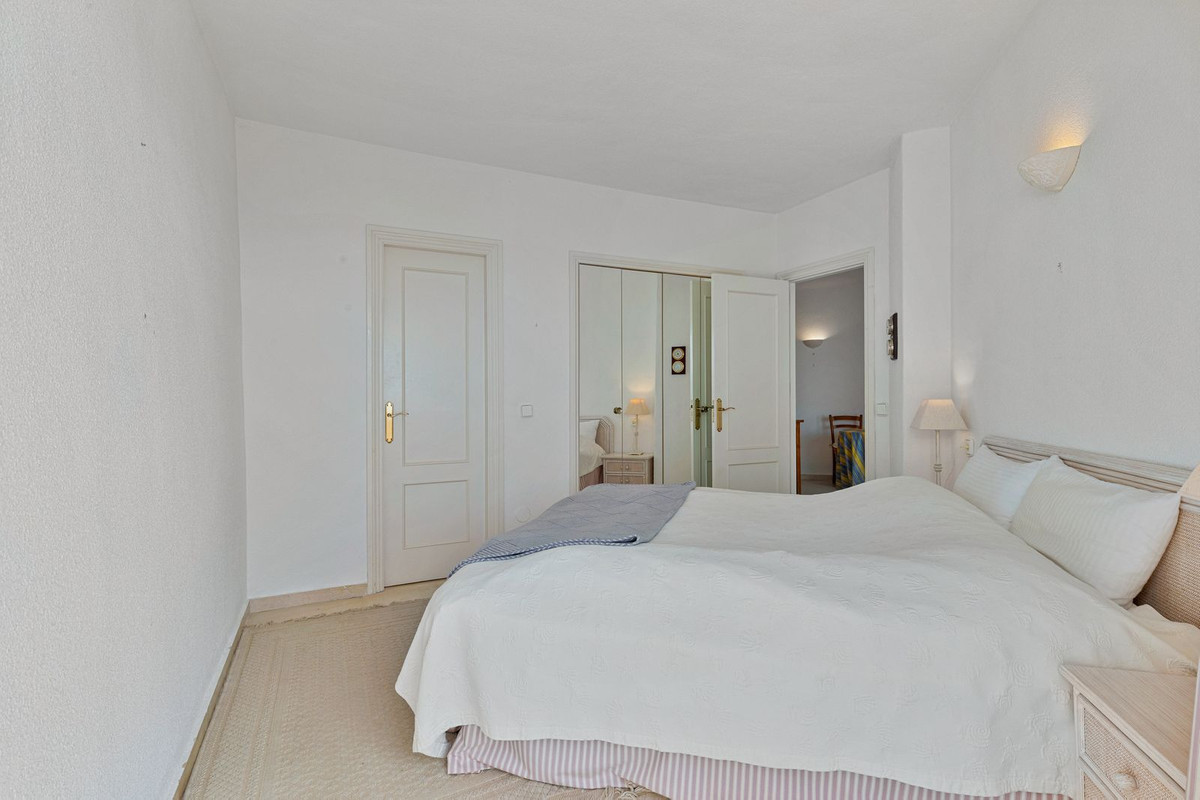 Image 20: penthouse duplex For sale, Mijas Costa, €299,000 [HFM-CL10152]