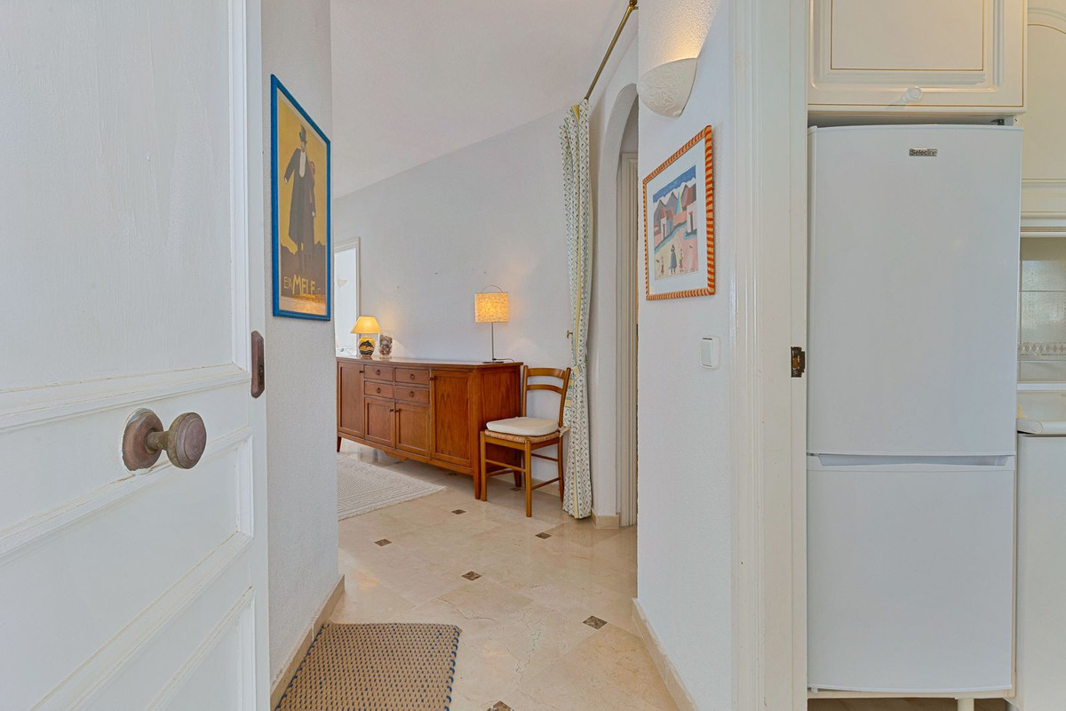 Image 20: penthouse duplex For sale, Mijas Costa, €299,000 [HFM-CL10152]