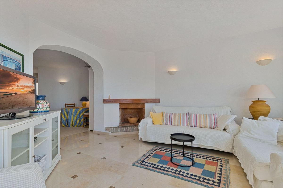 Image 20: penthouse duplex For sale, Mijas Costa, €299,000 [HFM-CL10152]