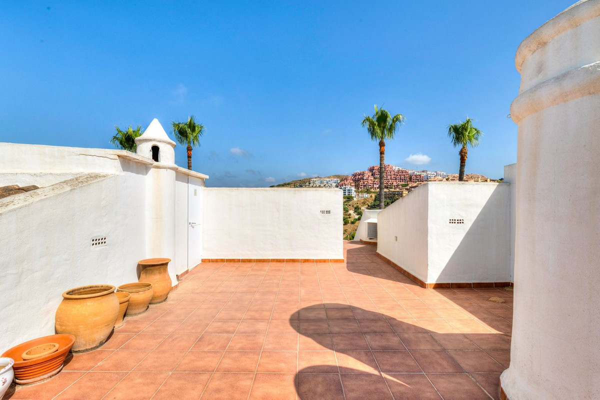 Image 20: penthouse duplex For sale, Mijas Costa, €299,000 [HFM-CL10152]
