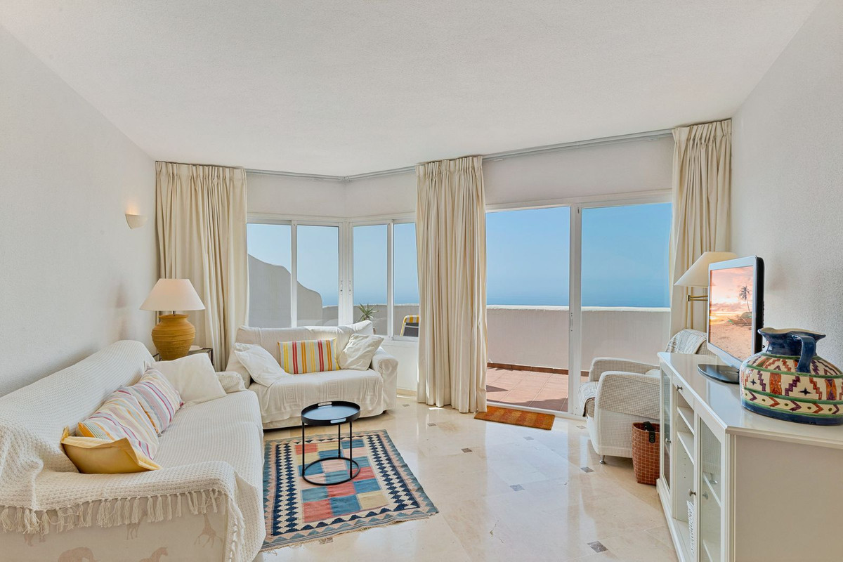 Image 20: penthouse duplex For sale, Mijas Costa, €299,000 [HFM-CL10152]