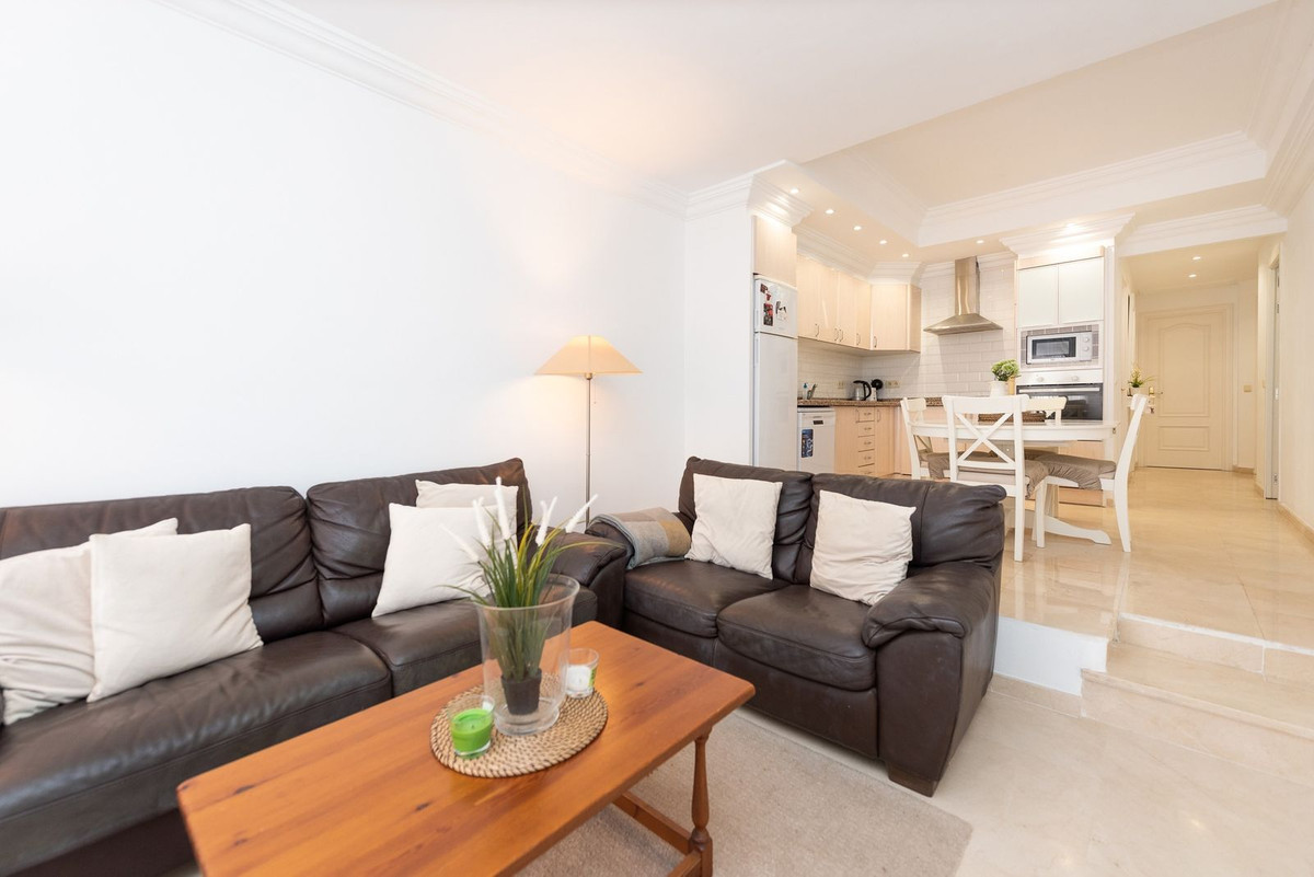 Image 25: apartment For sale, Marbella, €375,000 [HFM-CL10153]