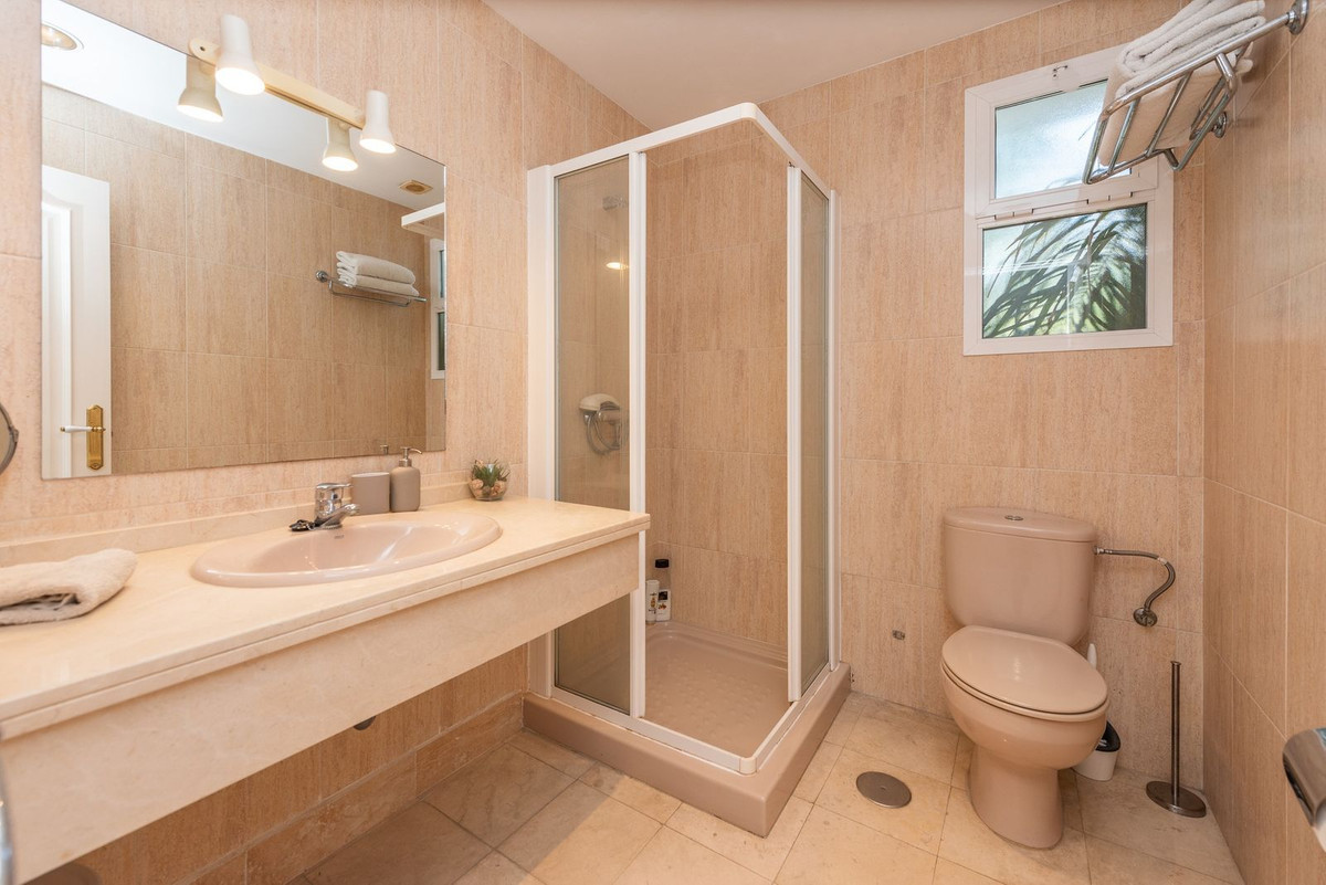 Image 25: apartment For sale, Marbella, €375,000 [HFM-CL10153]