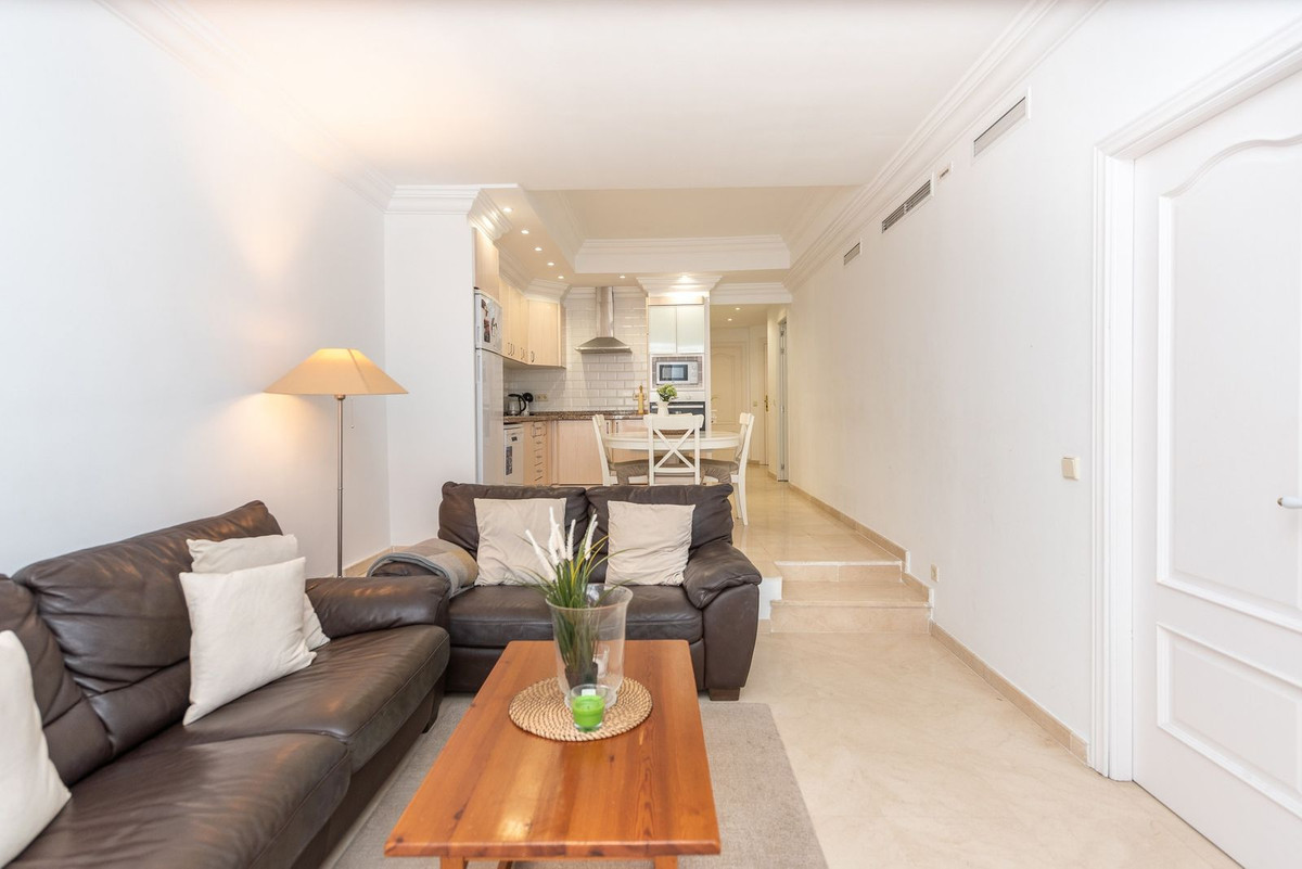 Image 25: apartment For sale, Marbella, €375,000 [HFM-CL10153]