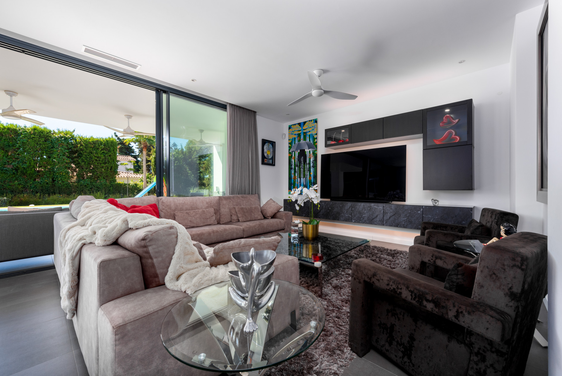 Image 53: detached villa For sale, Estepona, €1,995,000 [HFM-CL10083]