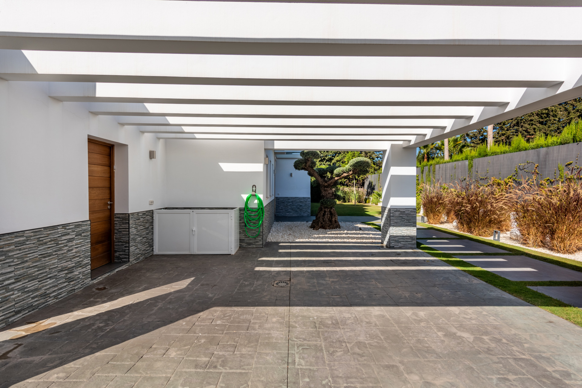 Image 53: detached villa For sale, Estepona, €1,995,000 [HFM-CL10083]