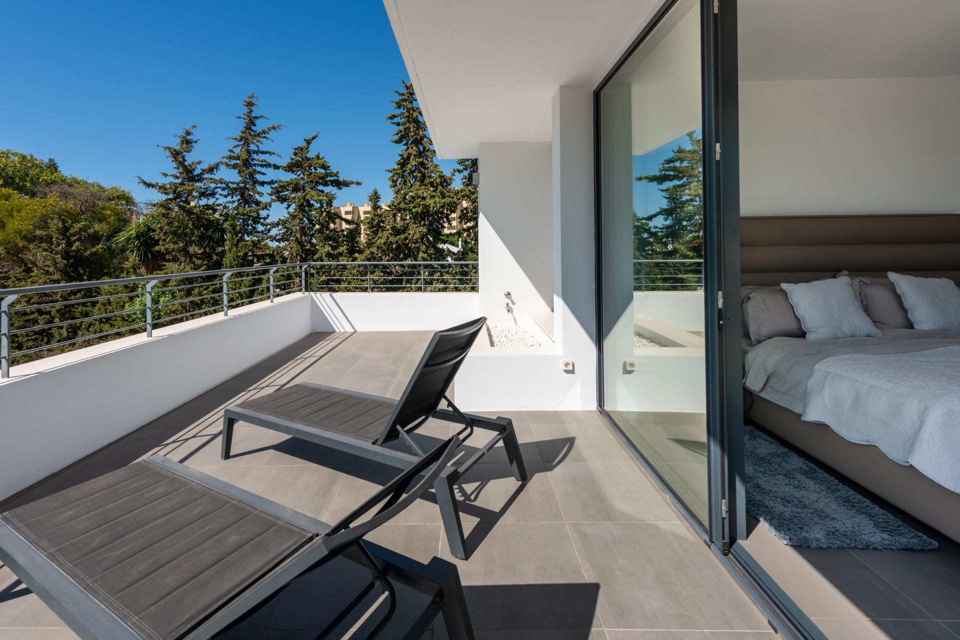 Image 53: detached villa For sale, Estepona, €1,995,000 [HFM-CL10083]