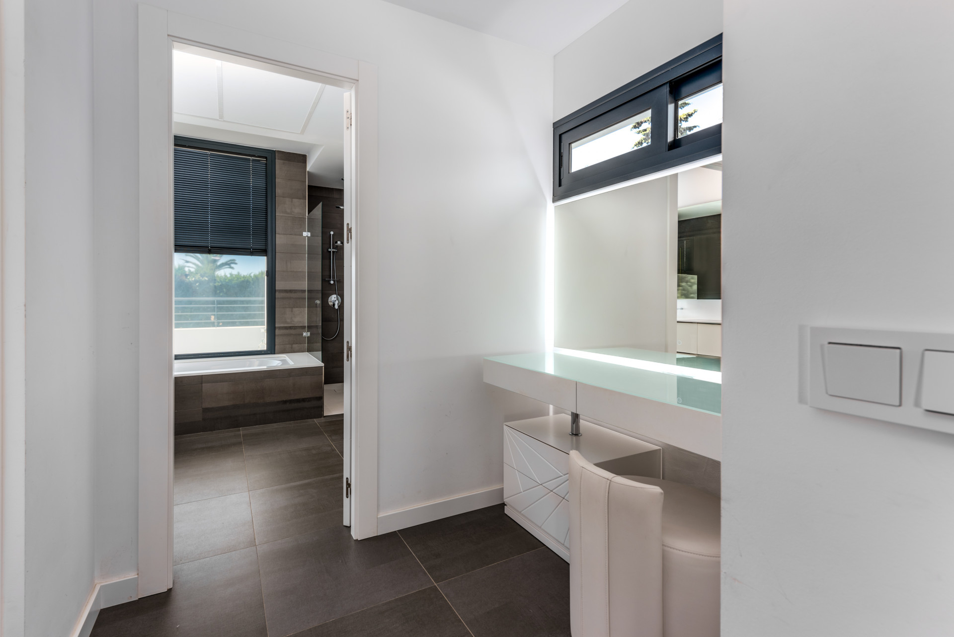 Image 53: detached villa For sale, Estepona, €1,995,000 [HFM-CL10083]