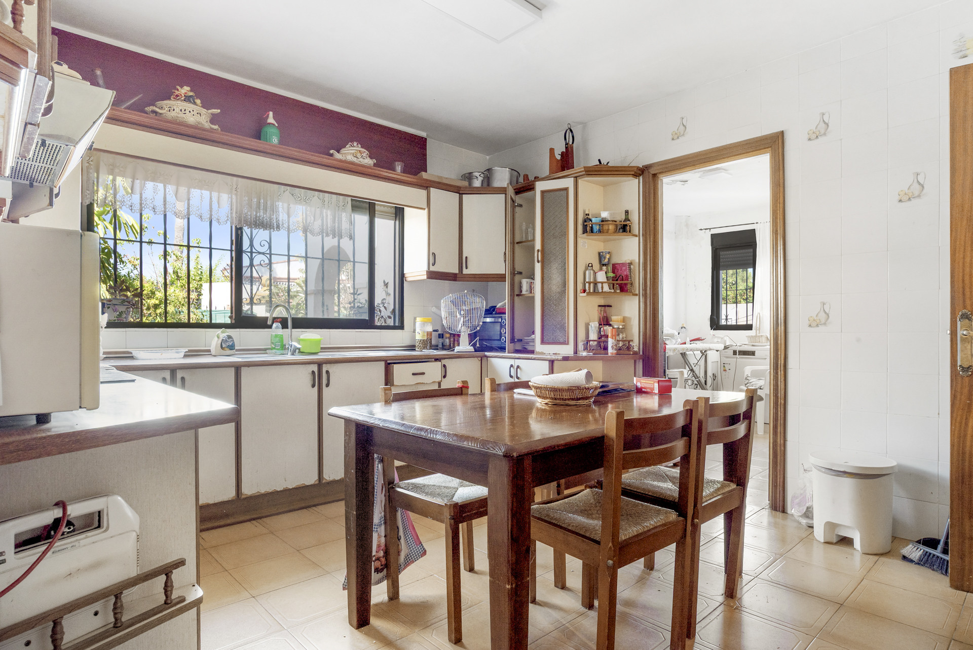 Image 46: detached villa For sale, Estepona, €995,000 [HFM-C4008]