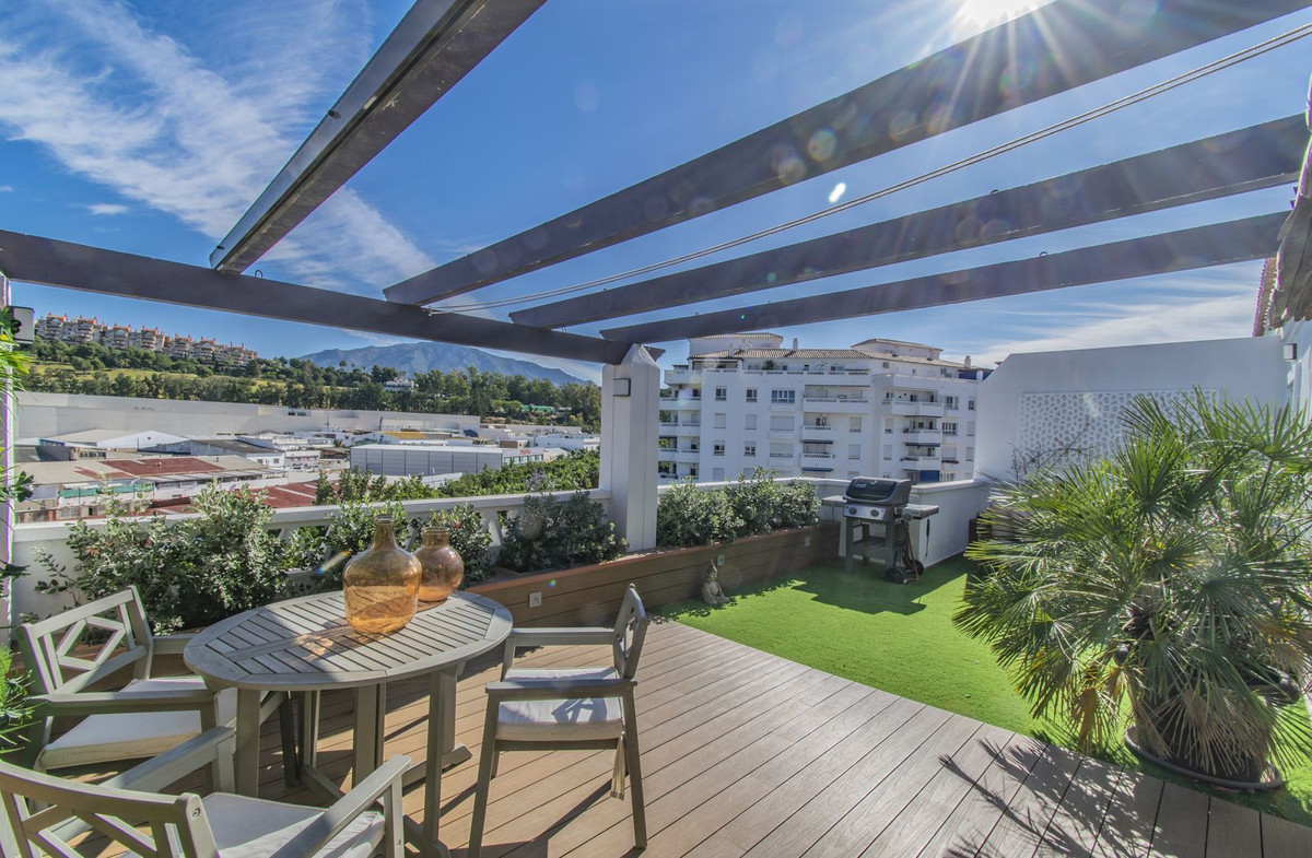 Image 11: penthouse For sale, Nueva Andalucía, €335,000 [HFM-CL10061]