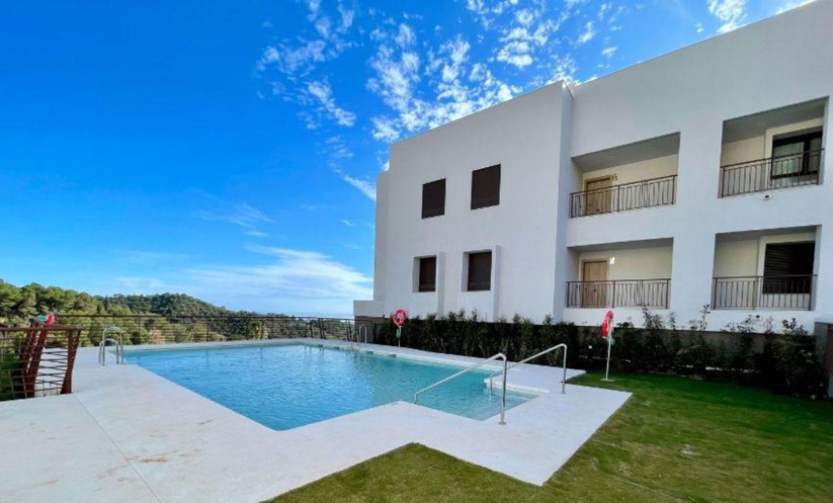 Image 25: ground floor apartment For sale, Marbella, €415,000 [HFM-CL10114]