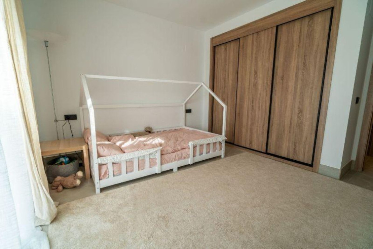 Image 25: ground floor apartment For sale, Marbella, €415,000 [HFM-CL10114]