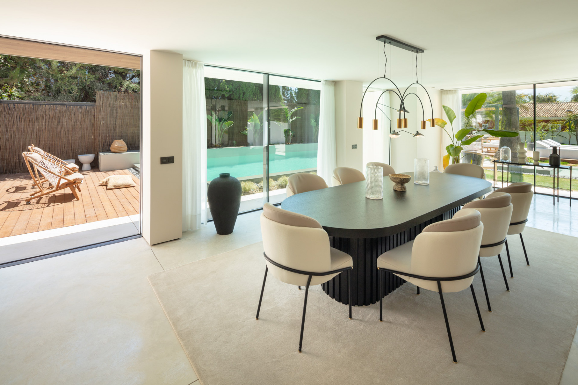 Image 33: detached villa For sale, Nueva Andalucía, €3,550,000 [HFM-C40020]