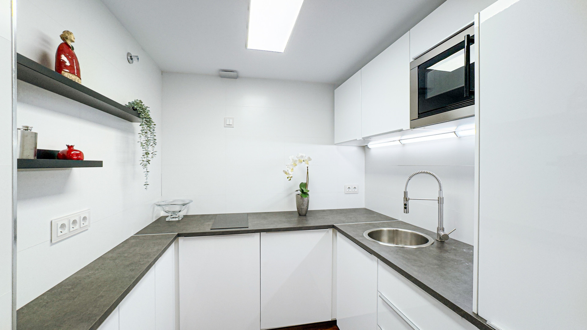 Image 13: penthouse duplex For sale, Málaga, €690,000 [HFM-CL10131]