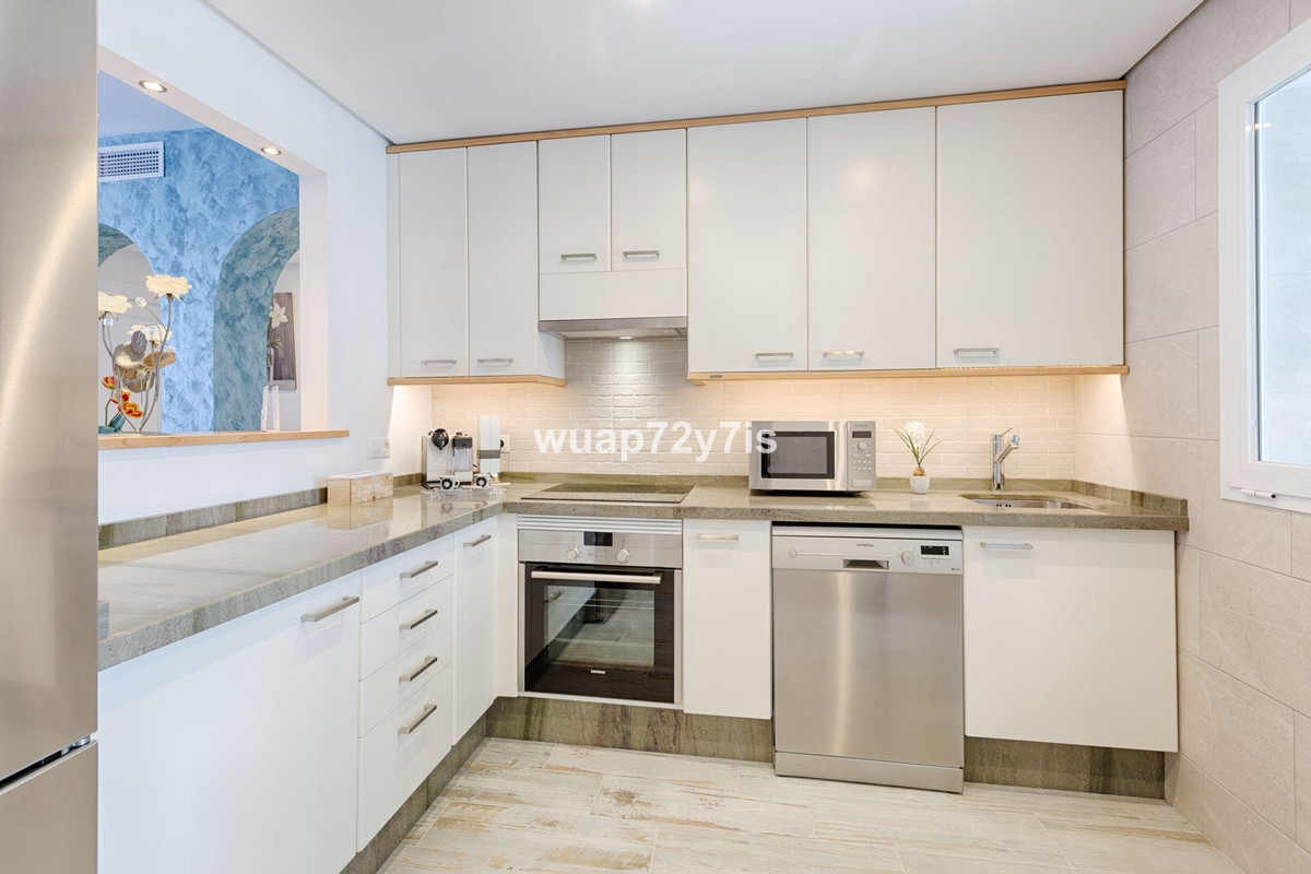 Image 27: apartment For sale, Estepona, €559,000 [HFM-CL10124]