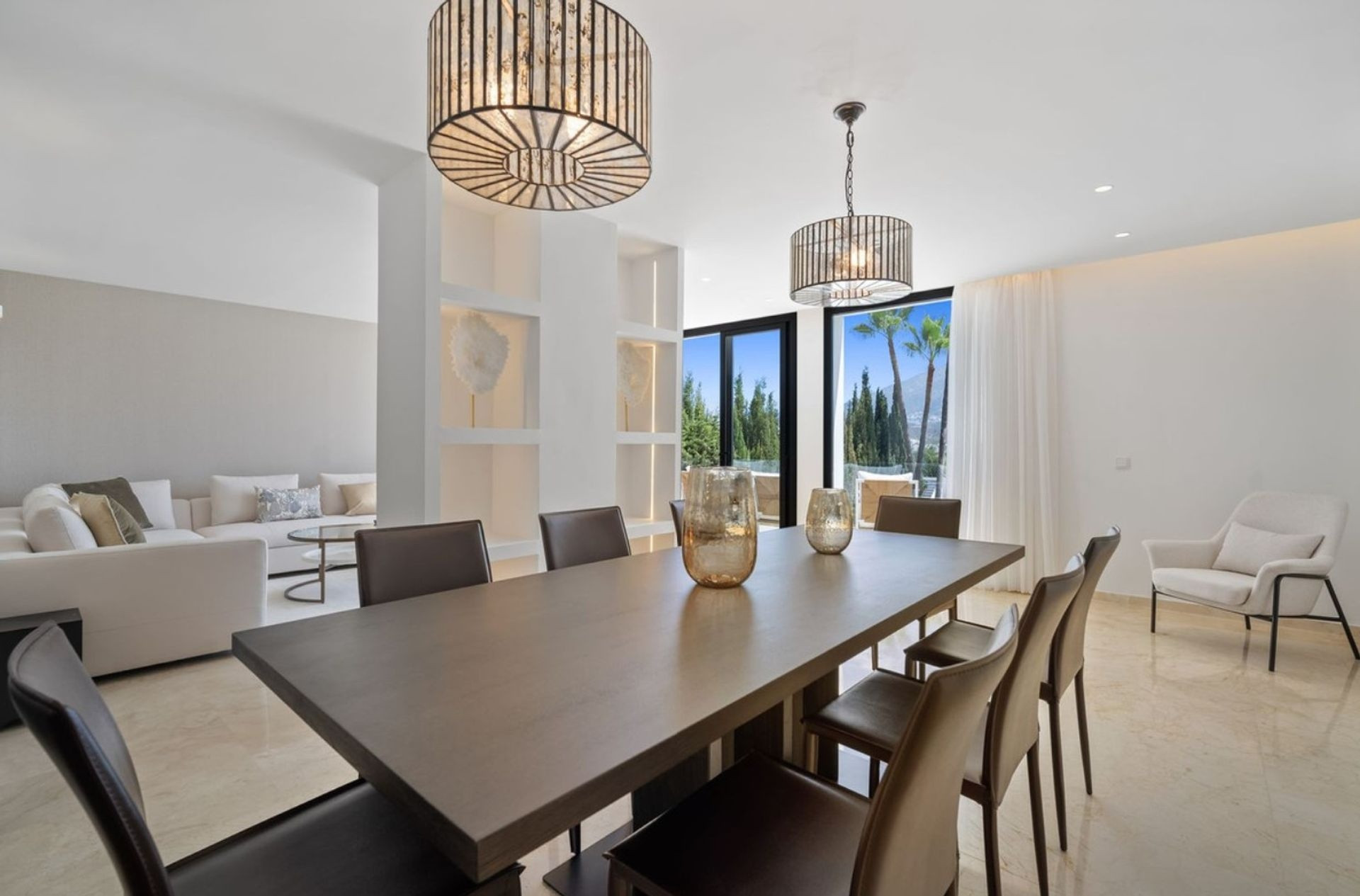 Image 21: detached villa For sale, Nueva Andalucía, €3,500,000 [HFM-CL10039]