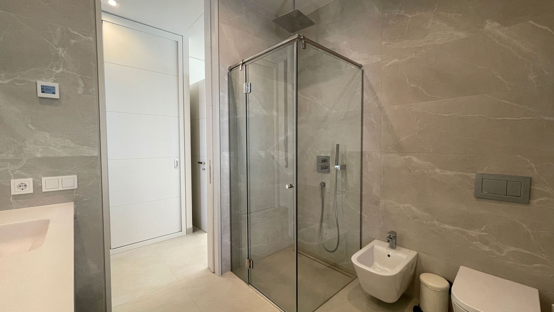 Image 50: detached villa For sale, The Golden Mile, €4,650,000 [HFM-C40046]