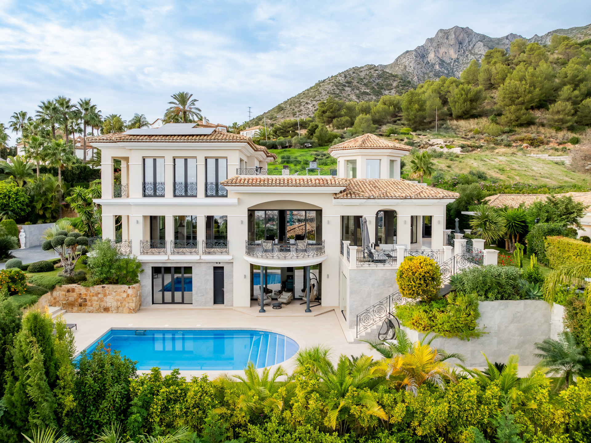 Image 33: detached villa For sale, The Golden Mile, €10,500,000 [HFM-C40044]
