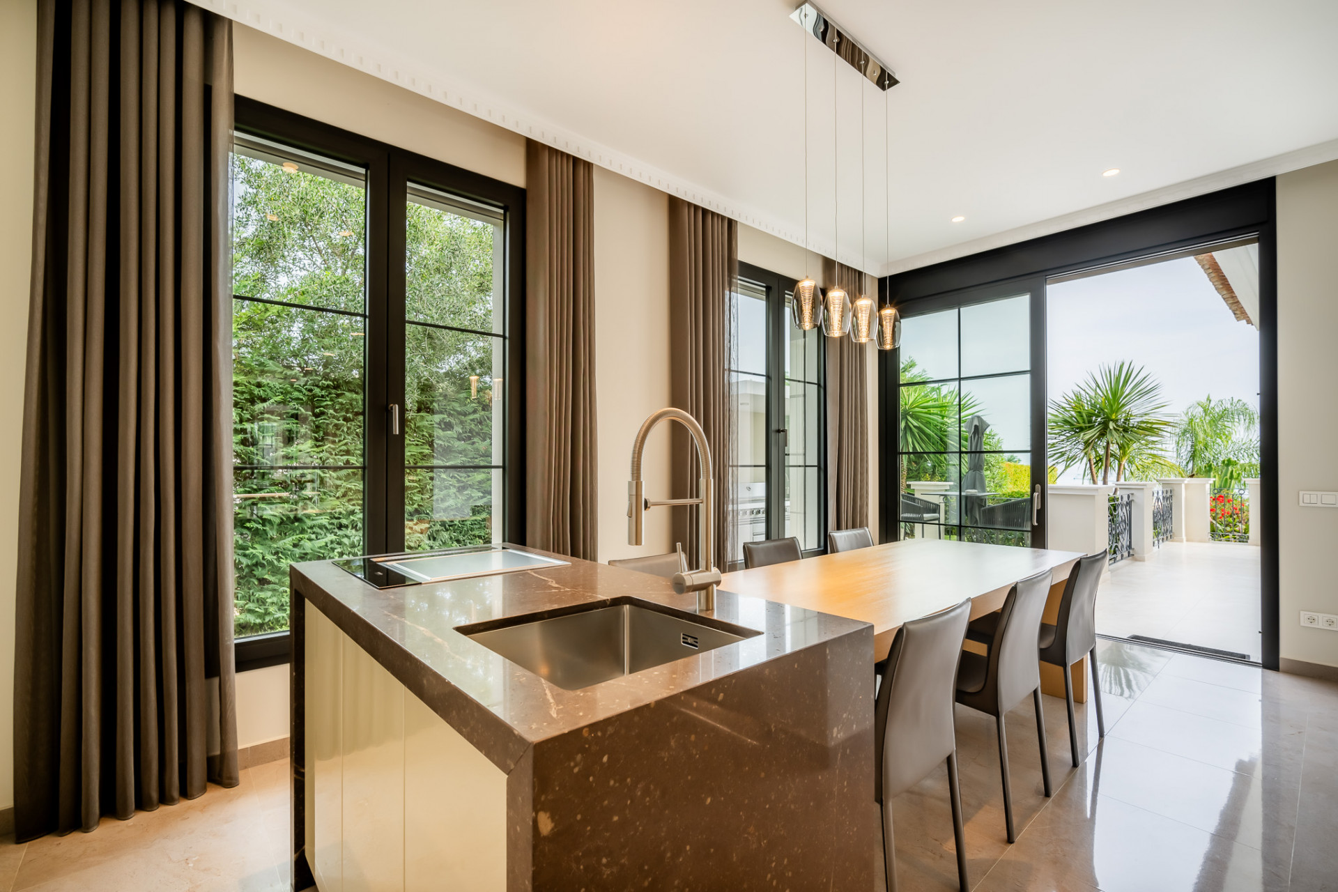 Image 33: detached villa For sale, The Golden Mile, €10,500,000 [HFM-C40044]