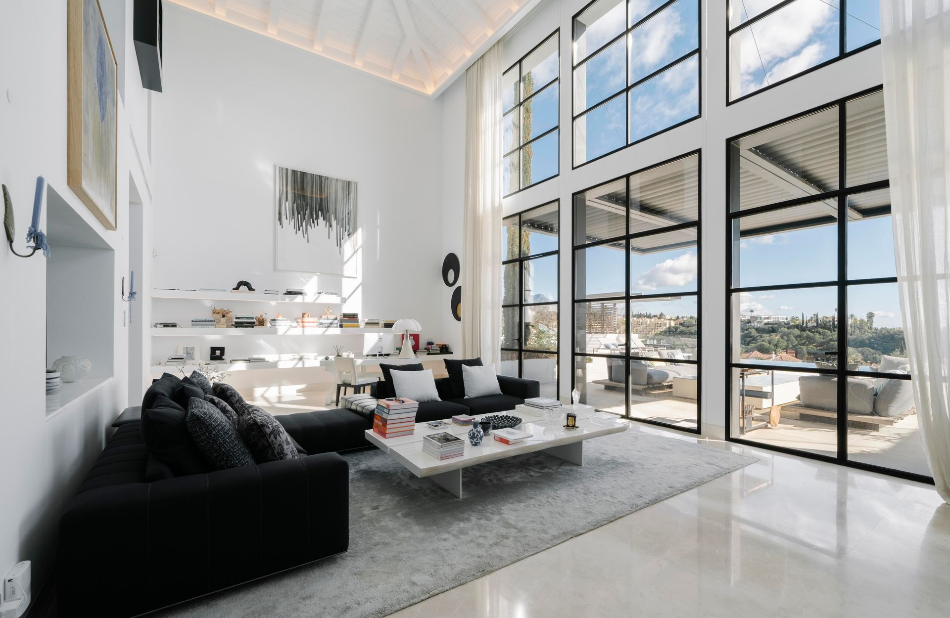 Image 41: detached villa For sale, Benahavís, €6,200,000 [HFM-CL10036]