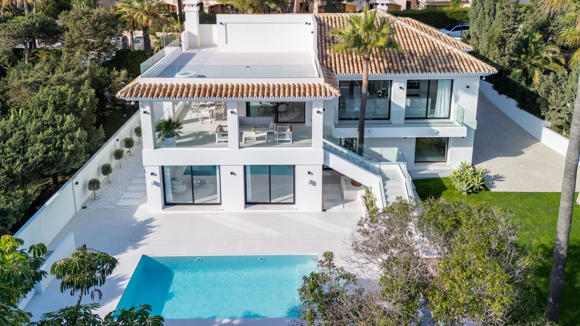 Image 58: detached villa For sale, Marbella, €3,495,000 [HFM-CL10041]