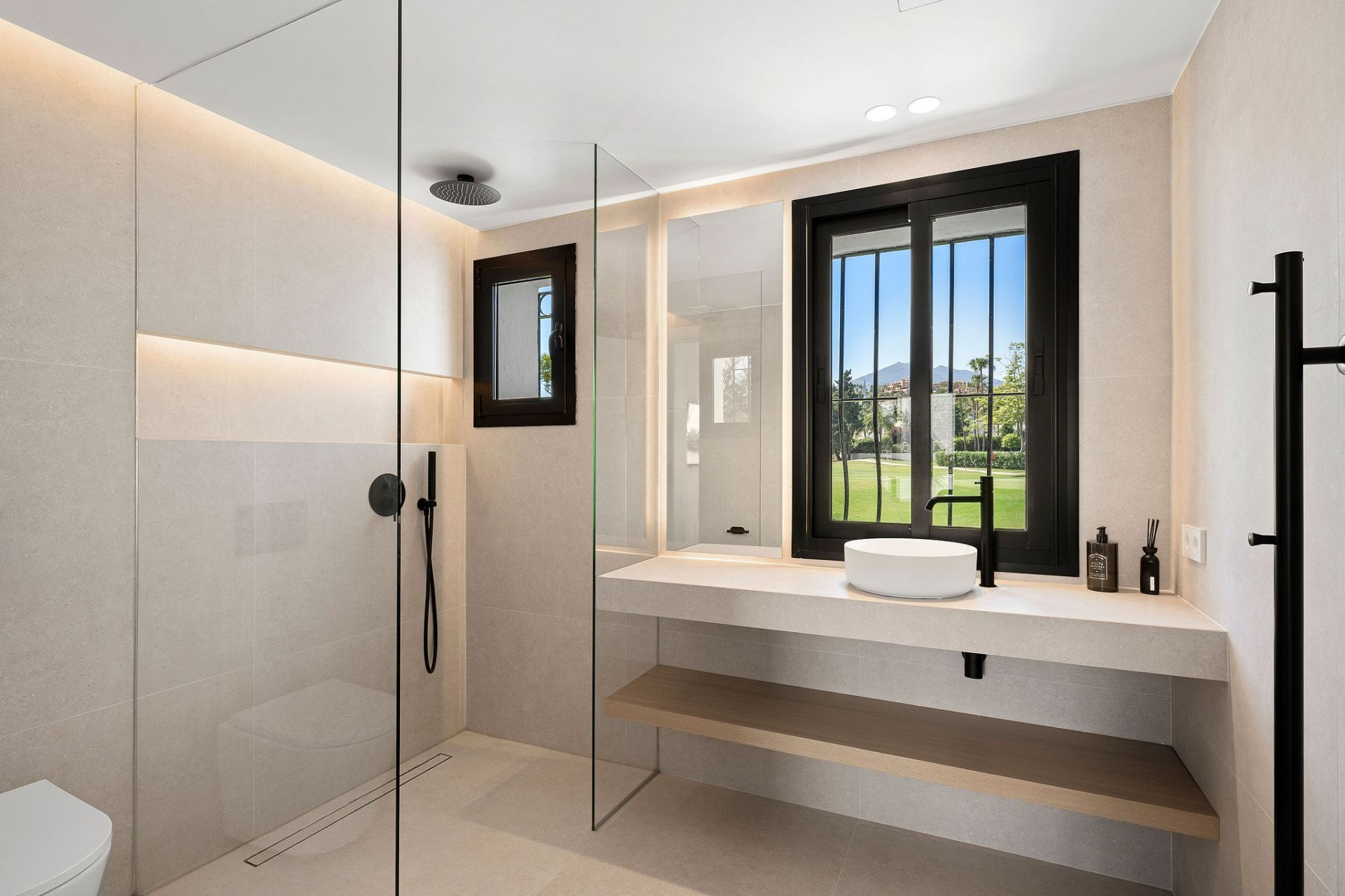 Image 30: townhouse For sale, Nueva Andalucía, €895,000 [HFM-C40050]