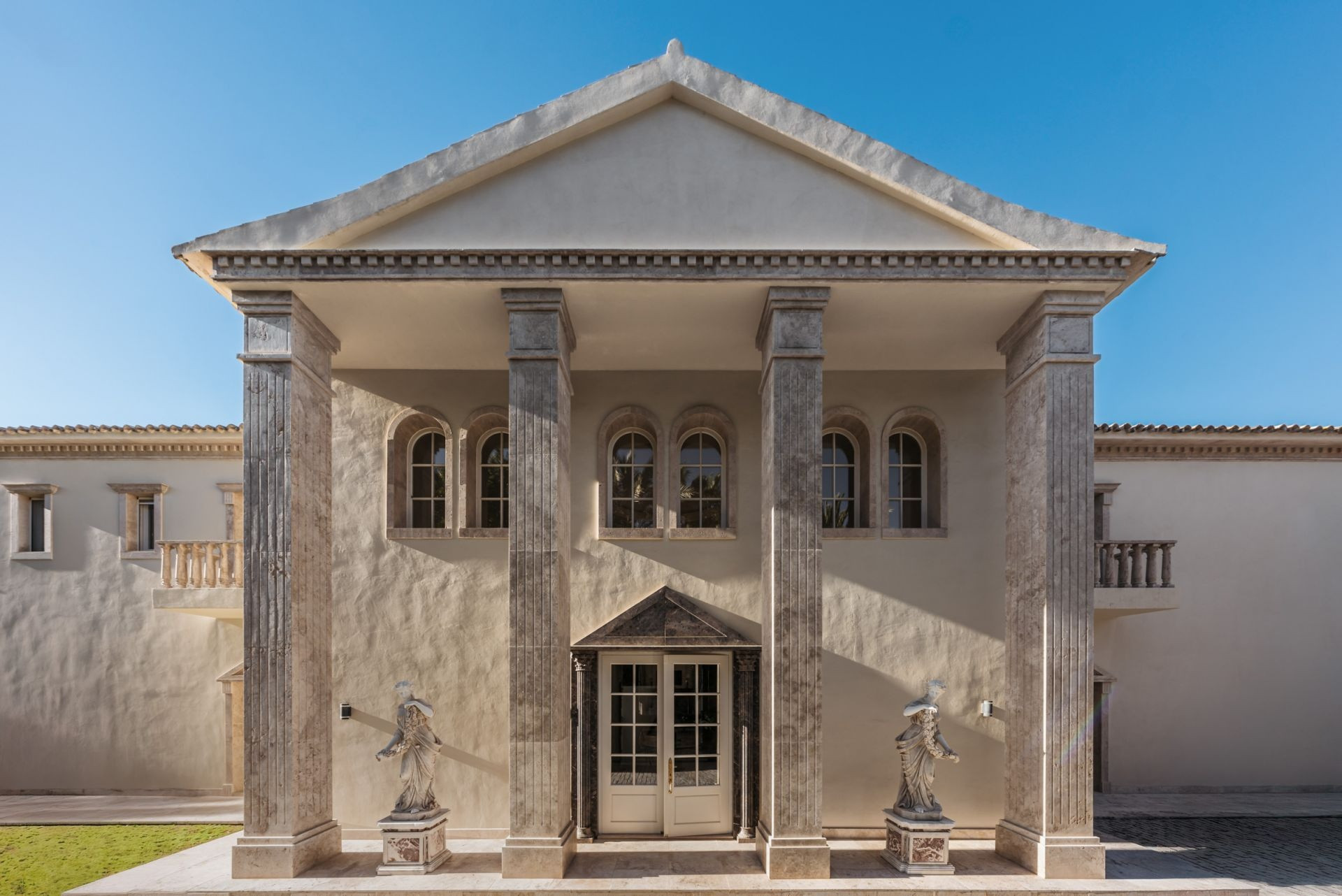 Image 46: detached villa For sale, The Golden Mile, €13,000,000 [HFM-C40051]