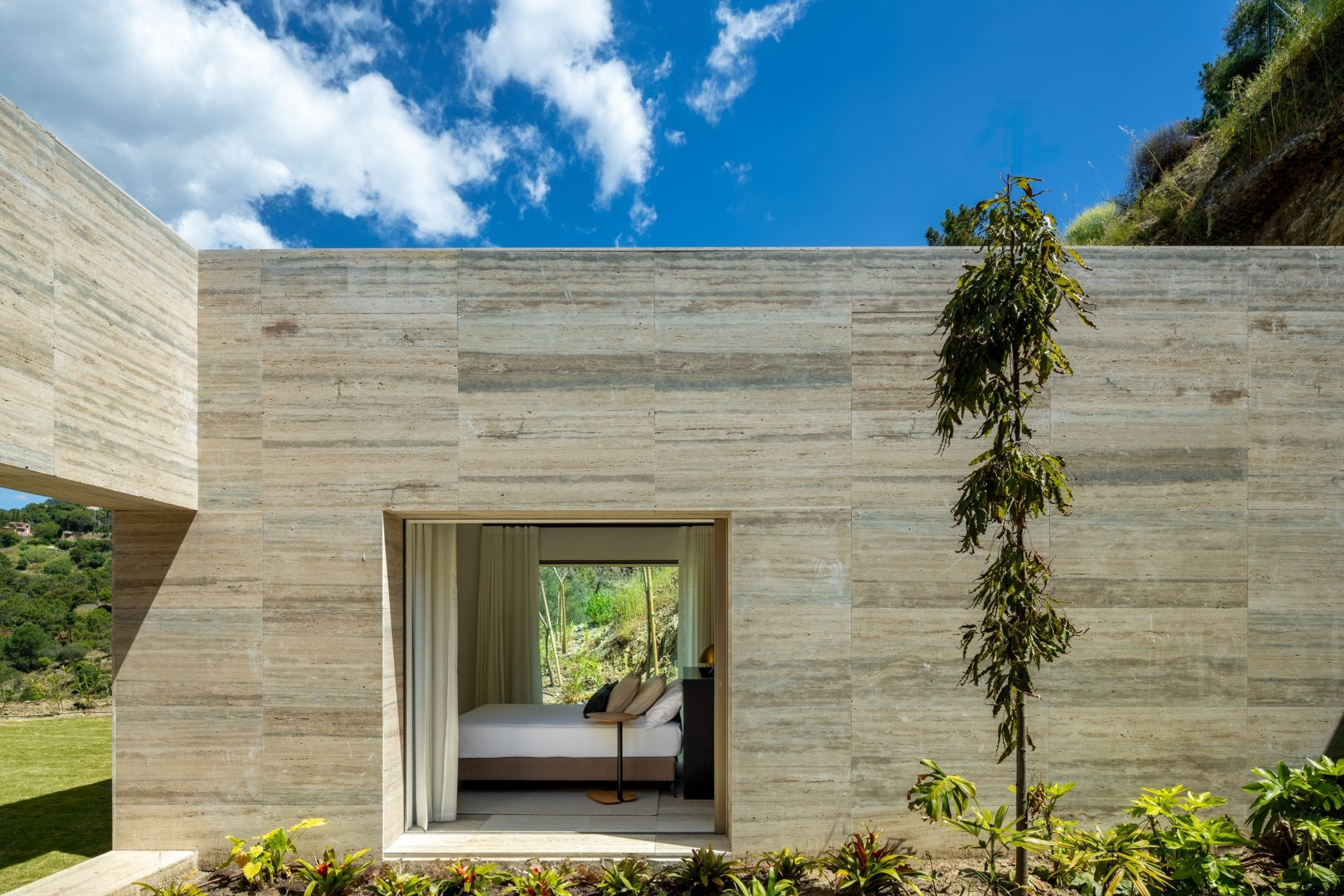 Image 57: detached villa For sale, Benahavís, €10,800,000 [HFM-C40053]