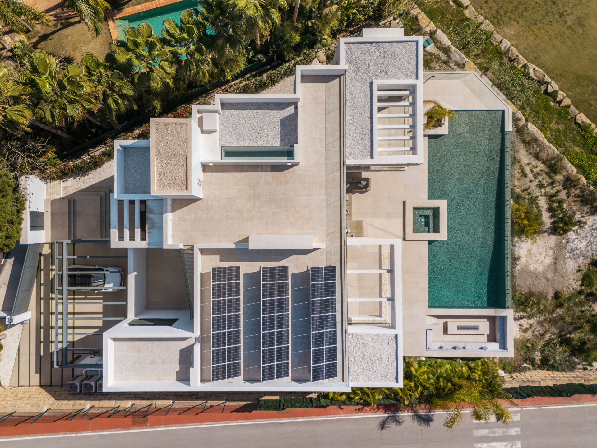 Image 59: detached villa For sale, Benahavís, €5,950,000 [HFM-C40043]