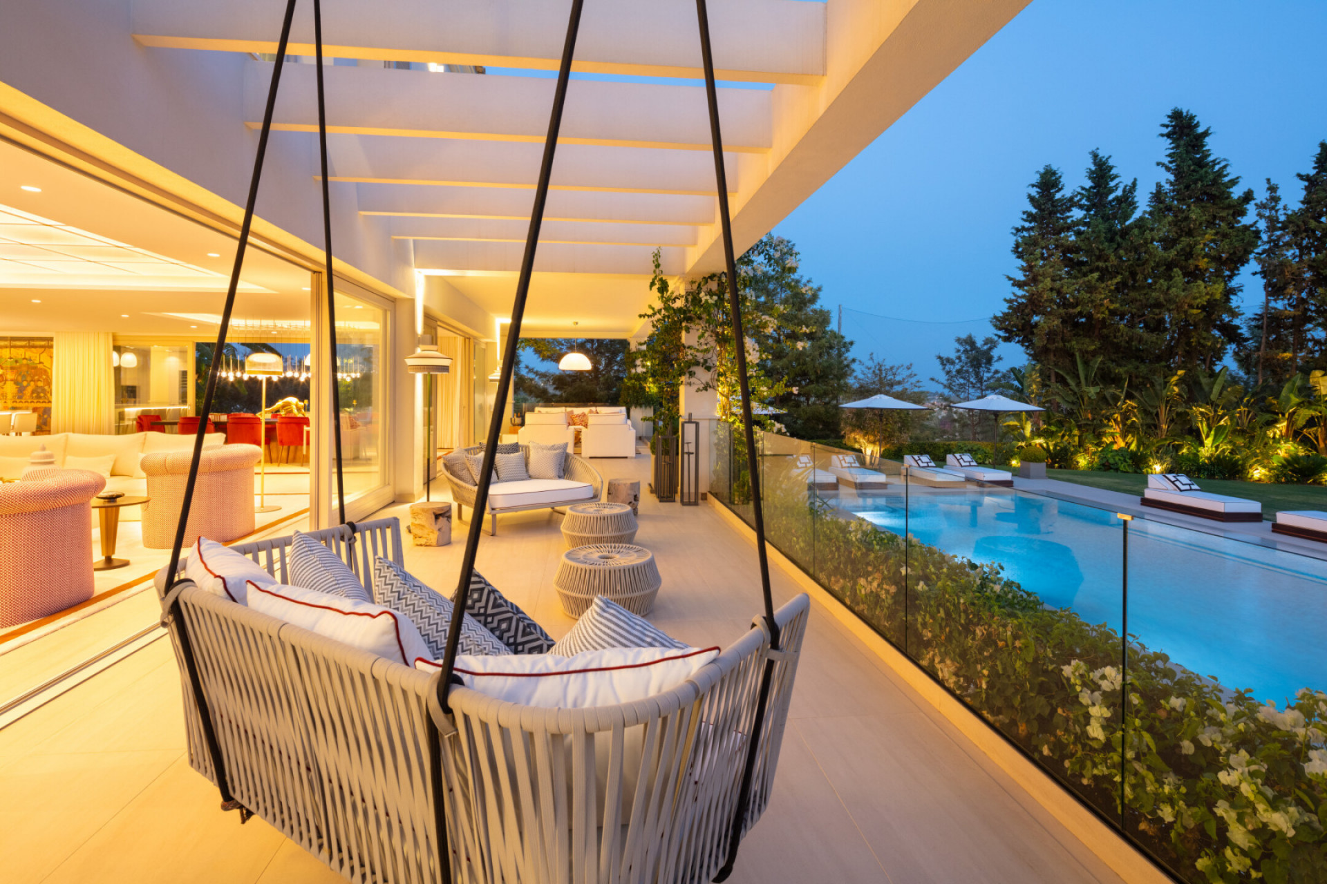 Image 43: detached villa For sale, Nueva Andalucía, €10,900,000 [HFM-C40034]