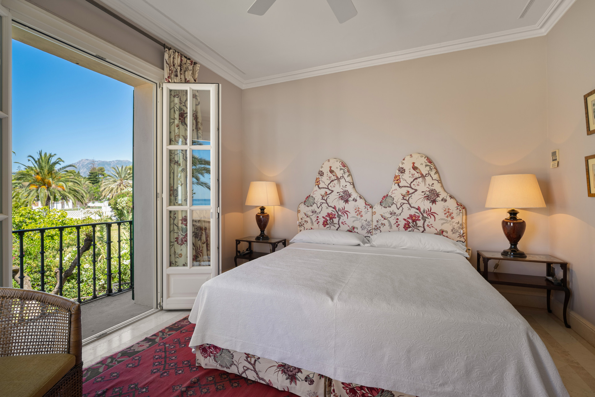 Image 32: detached villa For sale, Marbella, €10,700,000 [HFM-C40036]