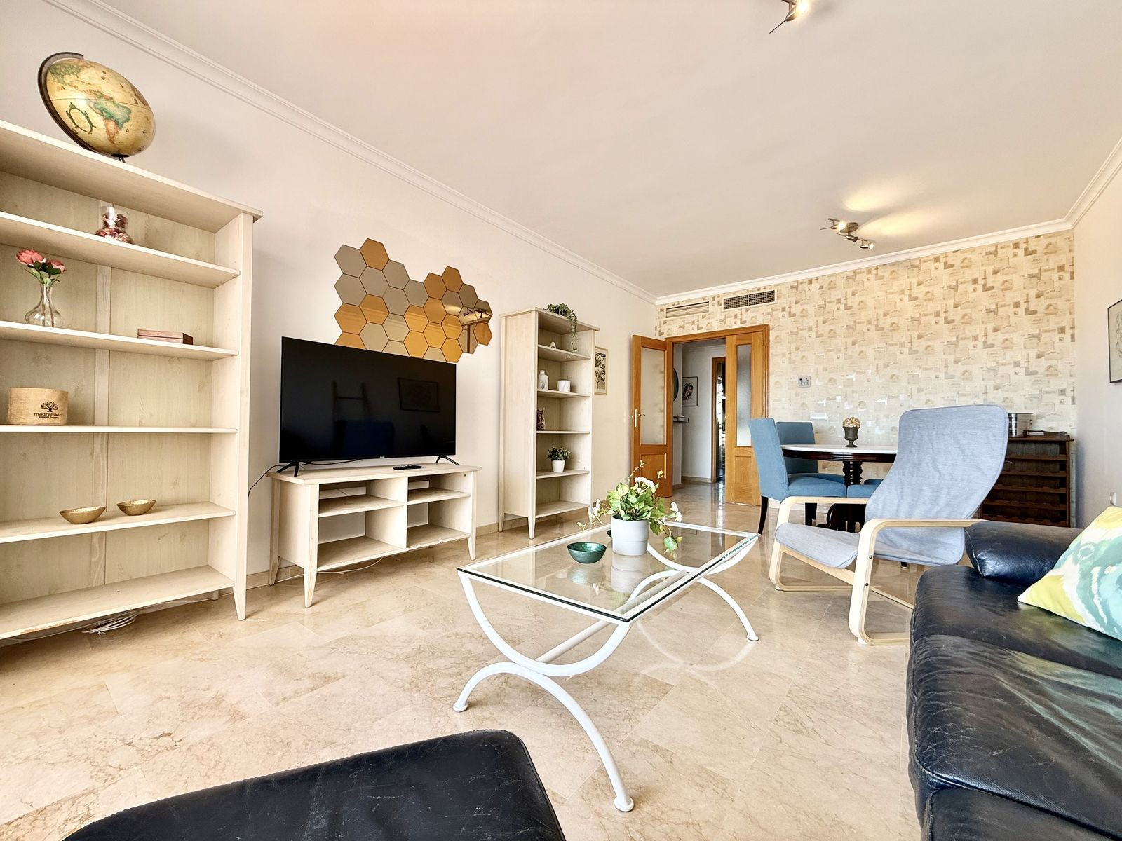 Image 24: apartment For sale, Estepona, €365,000 [HFM-CL10033]