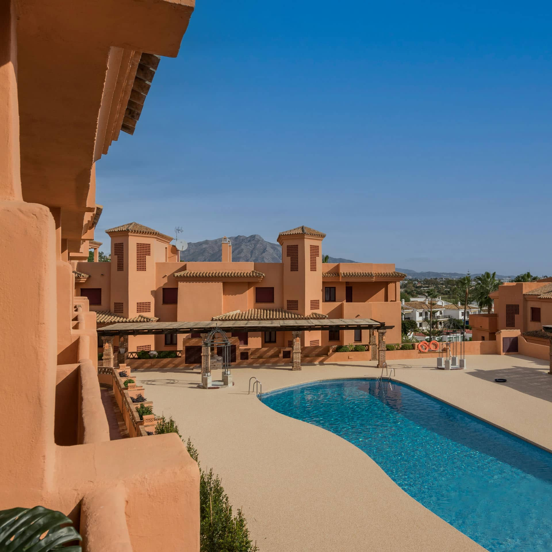 Image 2: Apartment For sale, Estepona, €245,000 [HFM-C40028]
