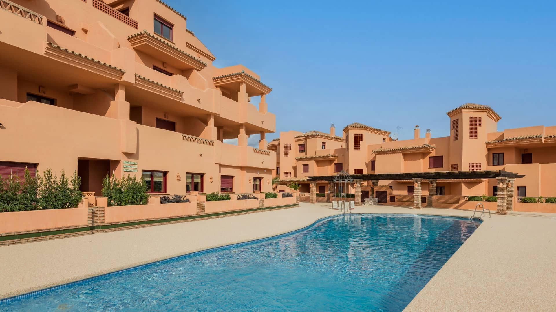 Image 1: Apartment For sale, Estepona, €245,000 [HFM-C40028]