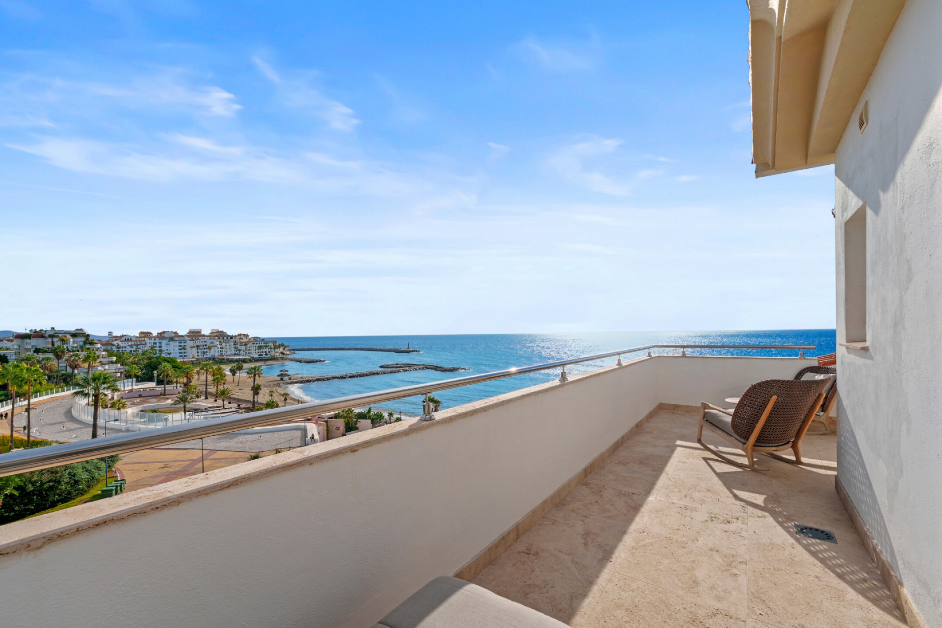 Image {index}: apartamento For sale, Puerto Banús, €1,995,000 [HFMs684898]