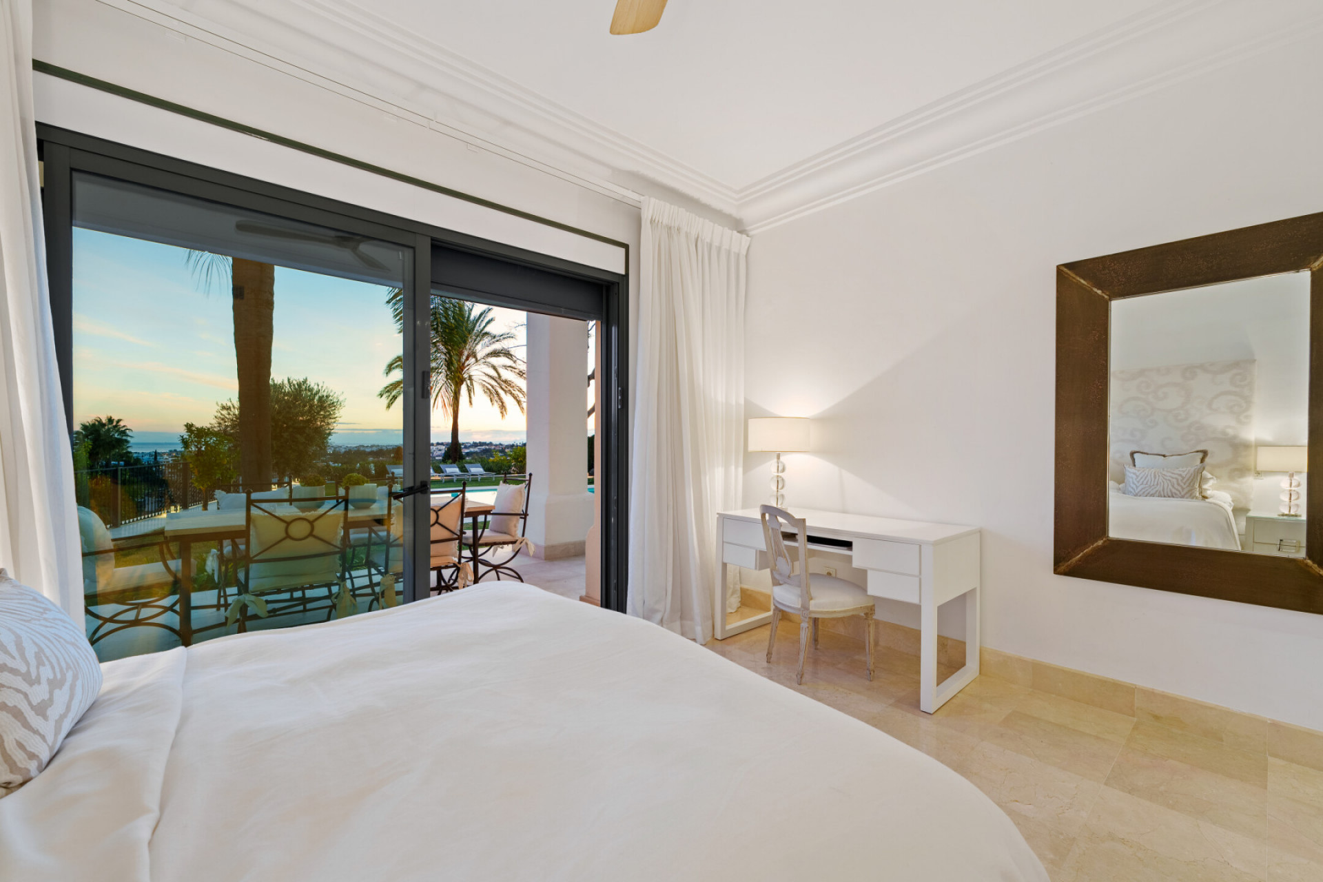 Image {index}: detached villa For sale, Nueva Andalucía, €4,390,000 [HFMs684644]