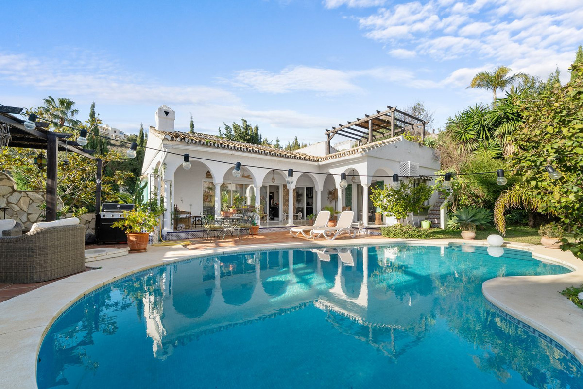Image {index}: detached villa For sale, Mijas Costa, €749,000 [HFMs684122]