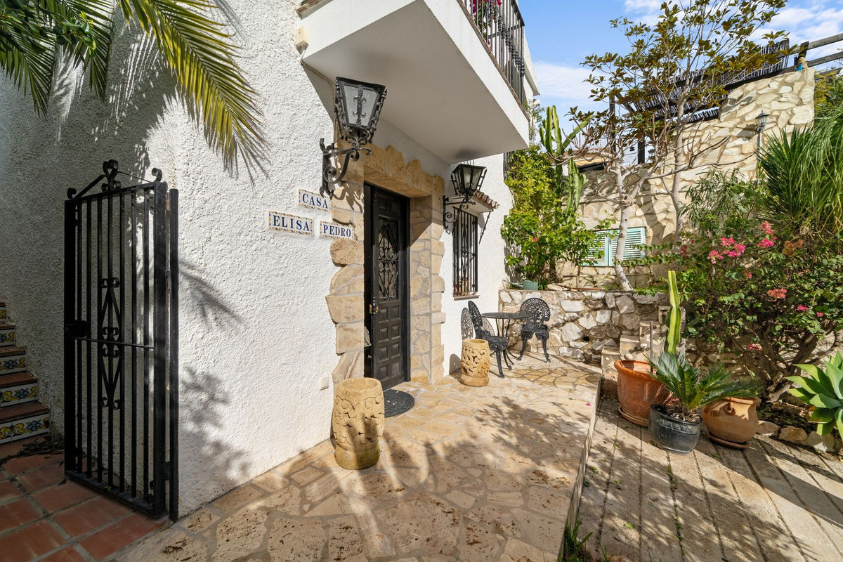 Image {index}: detached villa For sale, Mijas Costa, €749,000 [HFMs684122]