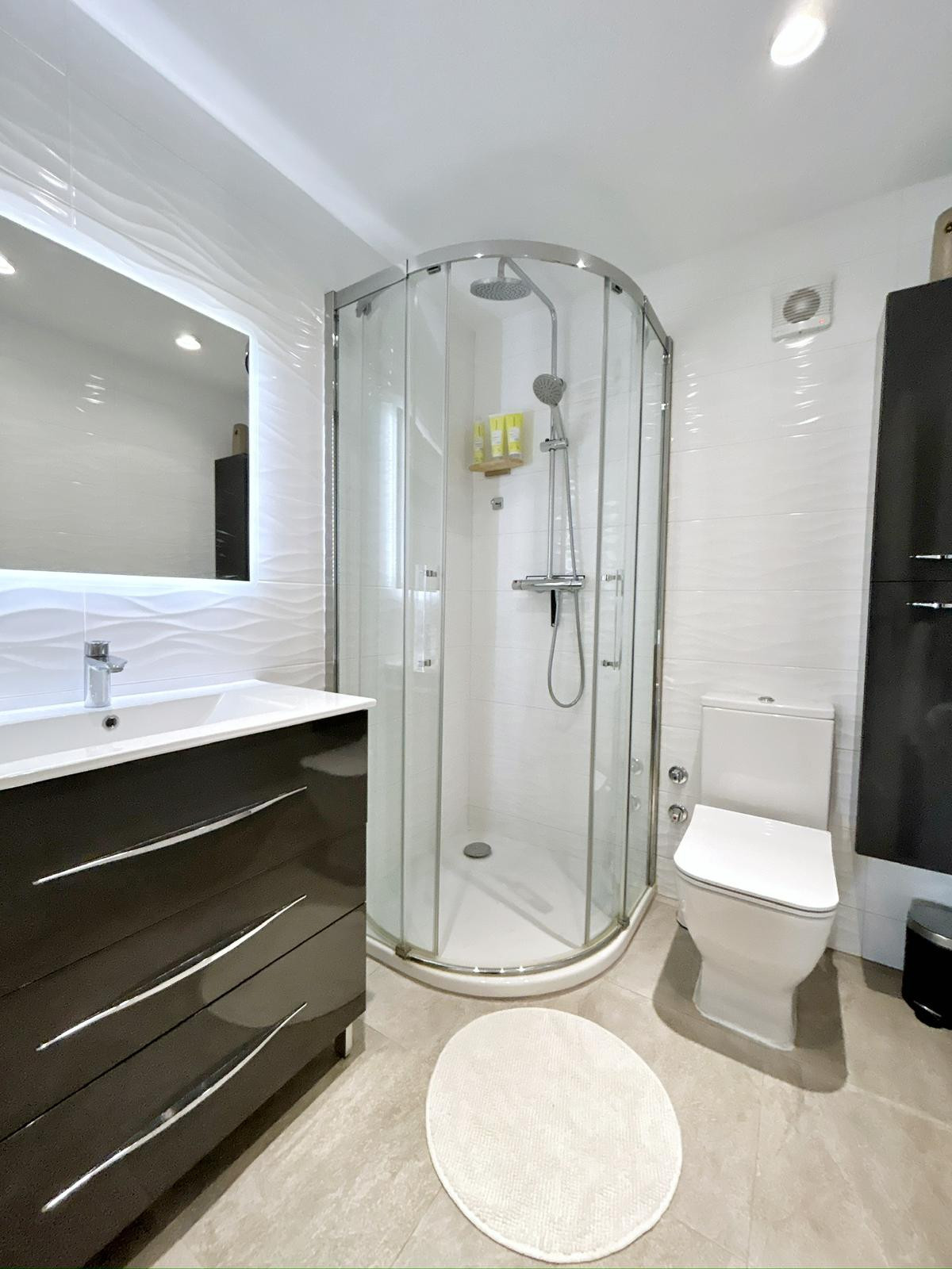 Image 23: Detached Villa For sale, Mijas Costa, €980,000 [HFMs689120]