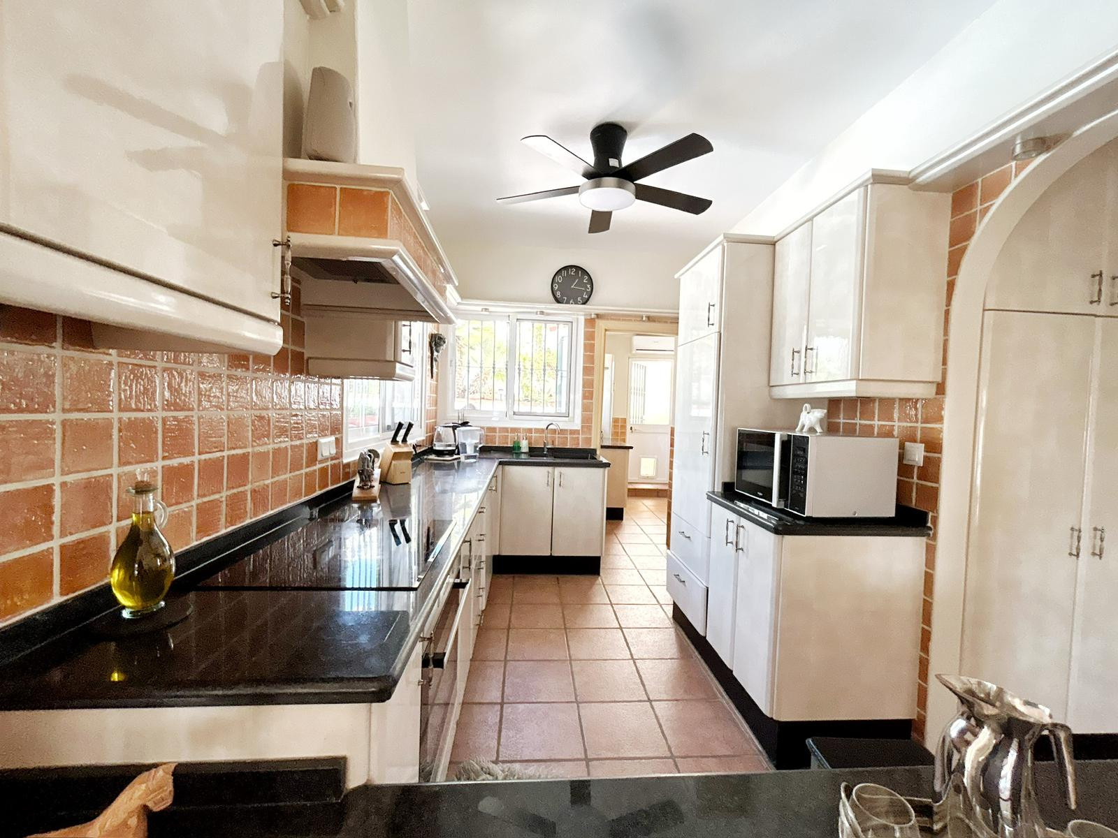 Image 15: Detached Villa For sale, Mijas Costa, €980,000 [HFMs689120]