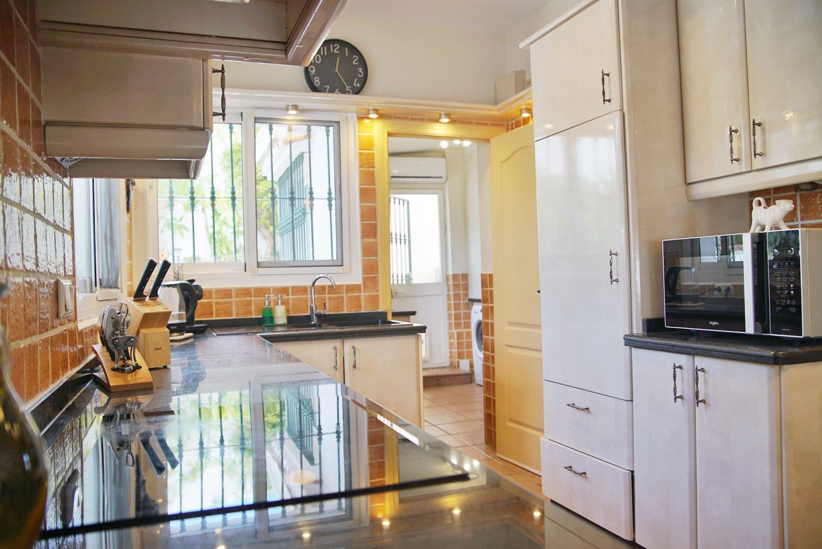 Image 16: Detached Villa For sale, Mijas Costa, €980,000 [HFMs689120]