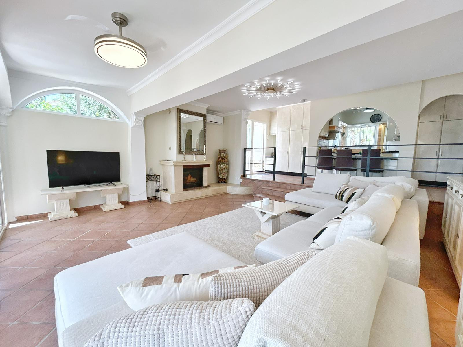 Image 10: Detached Villa For sale, Mijas Costa, €980,000 [HFMs689120]