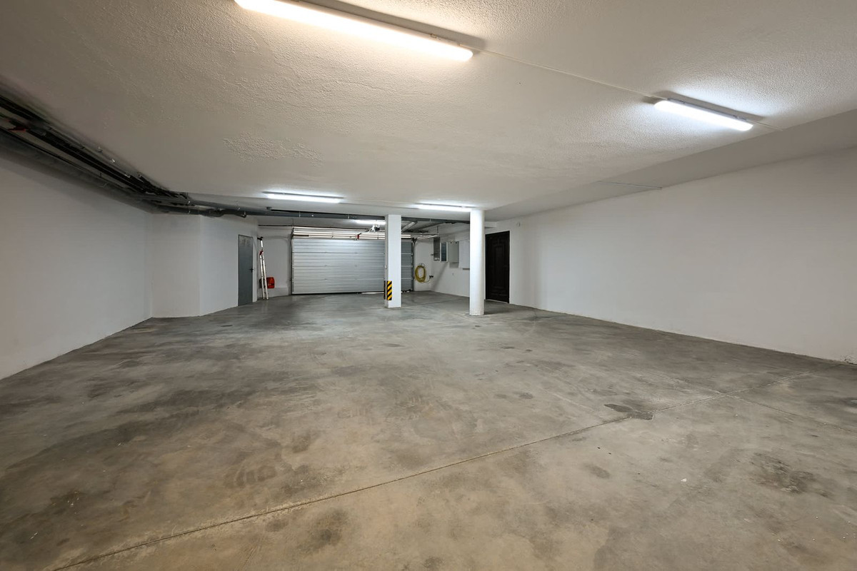 Image 26: Detached Villa For sale, Marbella, €2,995,000 [HFMs688595]