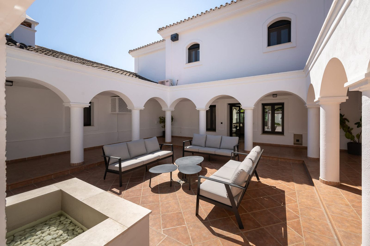 Image 8: Detached Villa For sale, Marbella, €2,995,000 [HFMs688595]