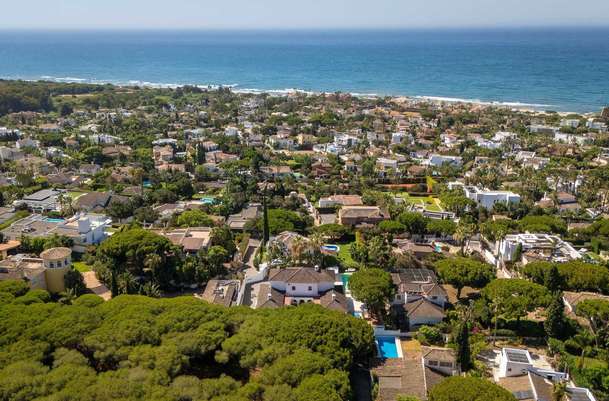 Image 27: Detached Villa For sale, Marbella, €2,995,000 [HFMs688595]