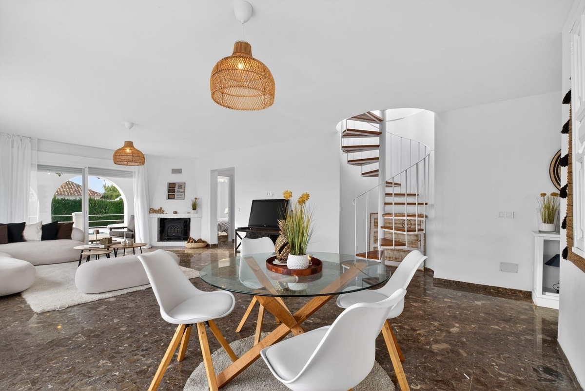 Image 14: Detached Villa For sale, Marbella, €1,649,000 [HFMs689376]